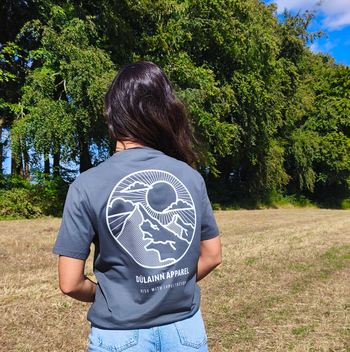 Dúlainn Apparel Unisex Signature Heavyweight T-Shirt - Cloud Breaker ( Iron Grey Edition )