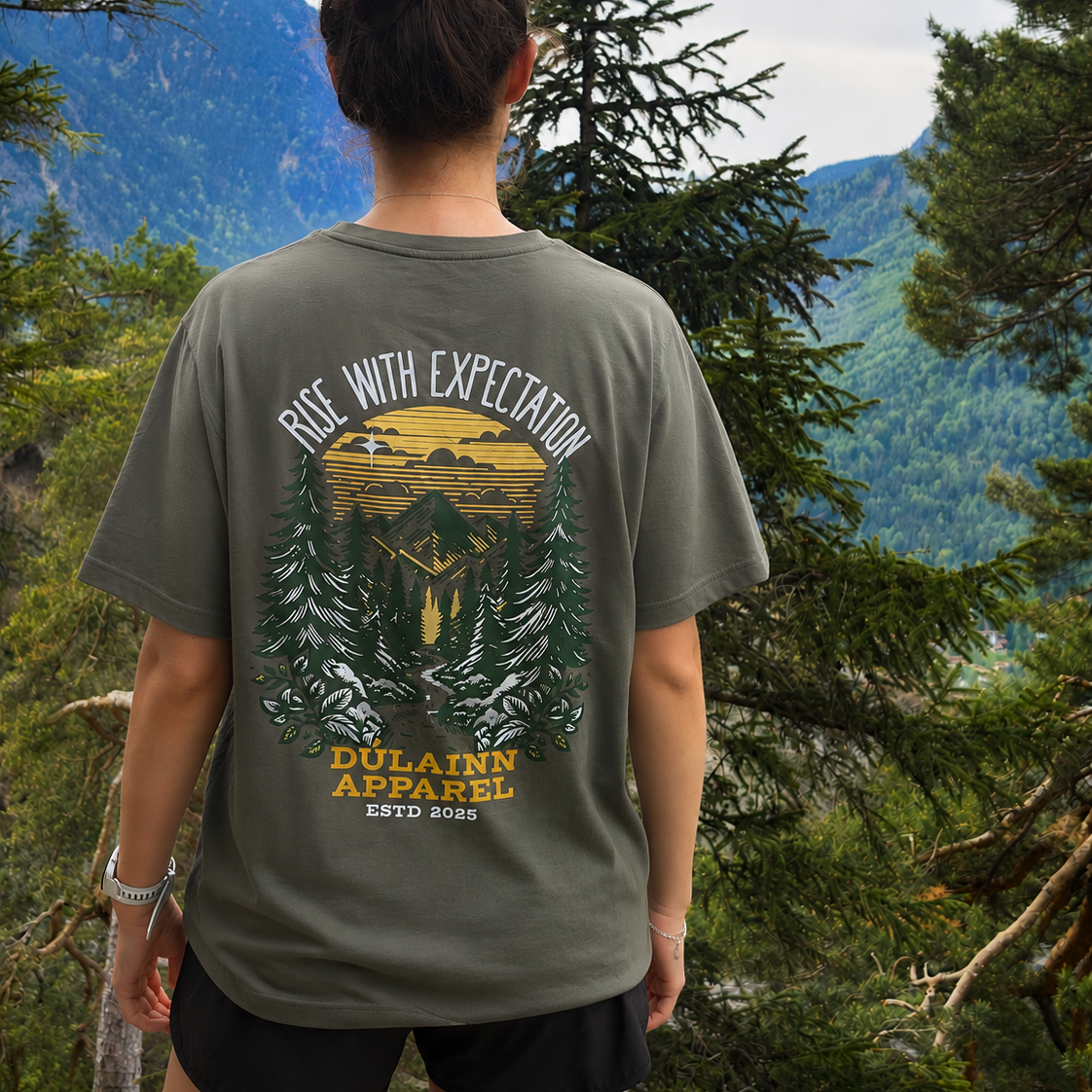 Dúlainn Apparel Unisex Becoming Collection Heavyweight T-Shirt (Kakhi Green Edition - True Accent)