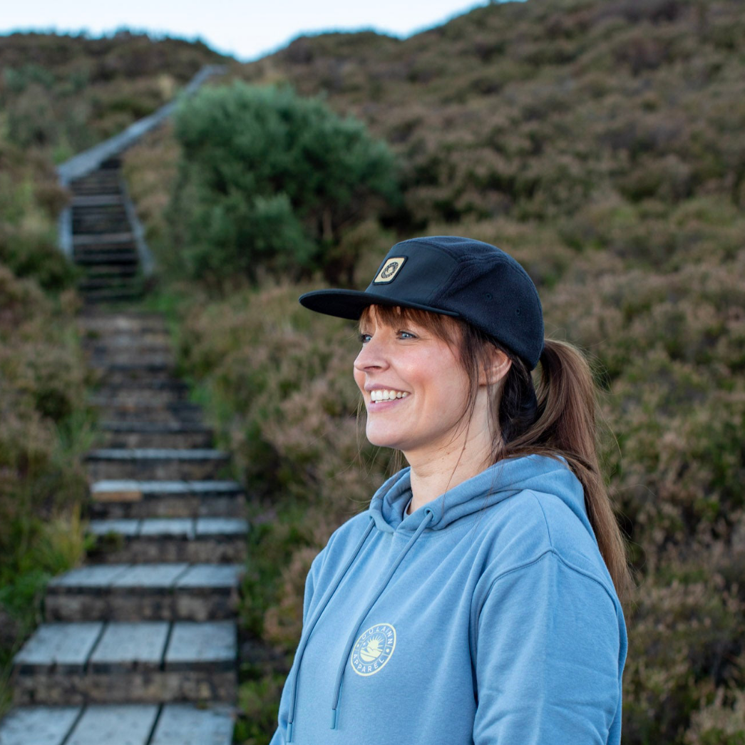 Dúlainn Apparel Unisex Organic Cotton blend Hoodie (Indigo Blue)