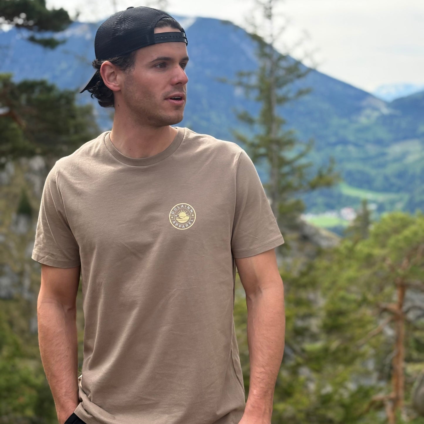 Dúlainn Apparel Unisex Becoming Collection Heavyweight T-Shirt  ( Driftwood )
