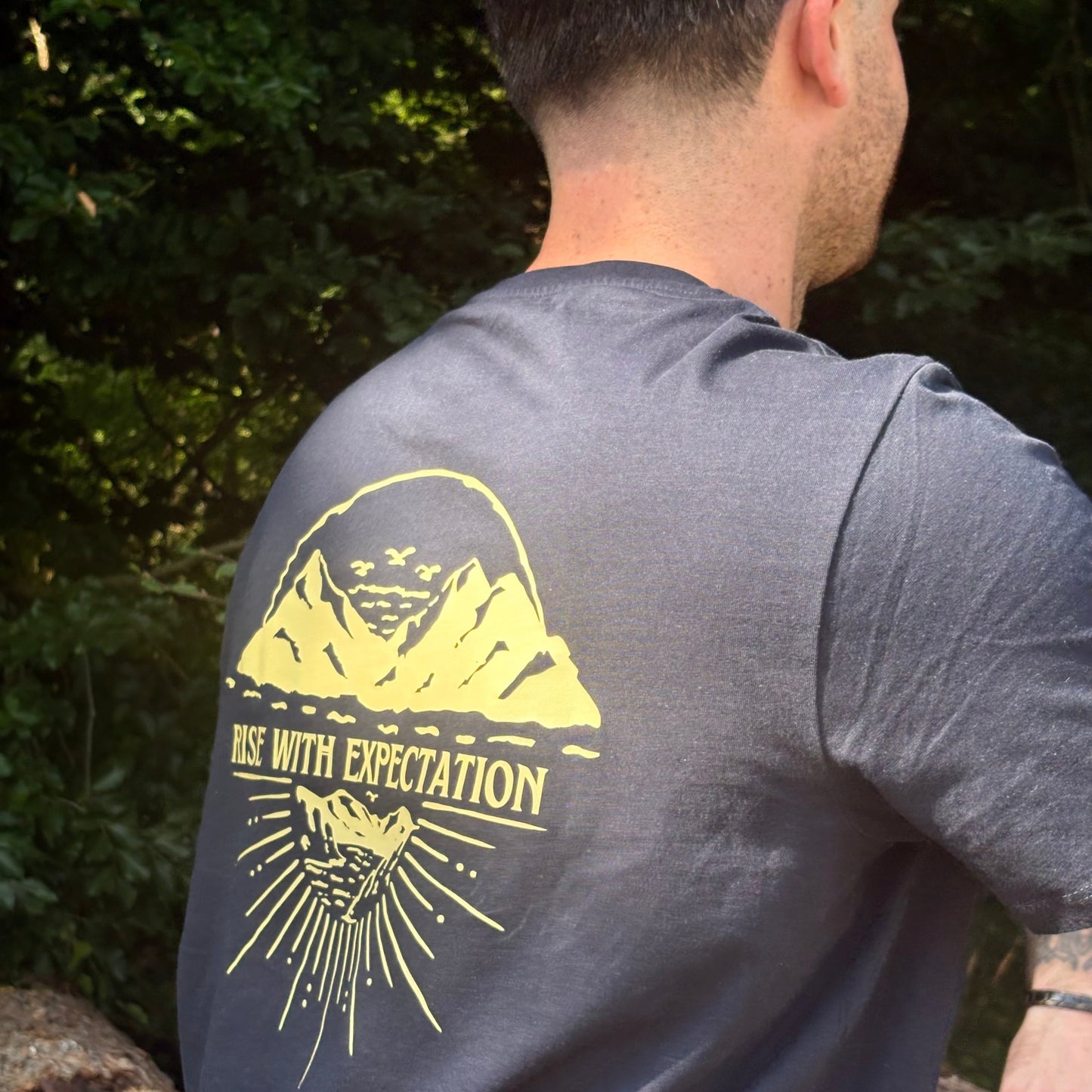 Dúlainn Apparel Unisex Heavyweight T-Shirt  (Navy - Dawn Breaker)